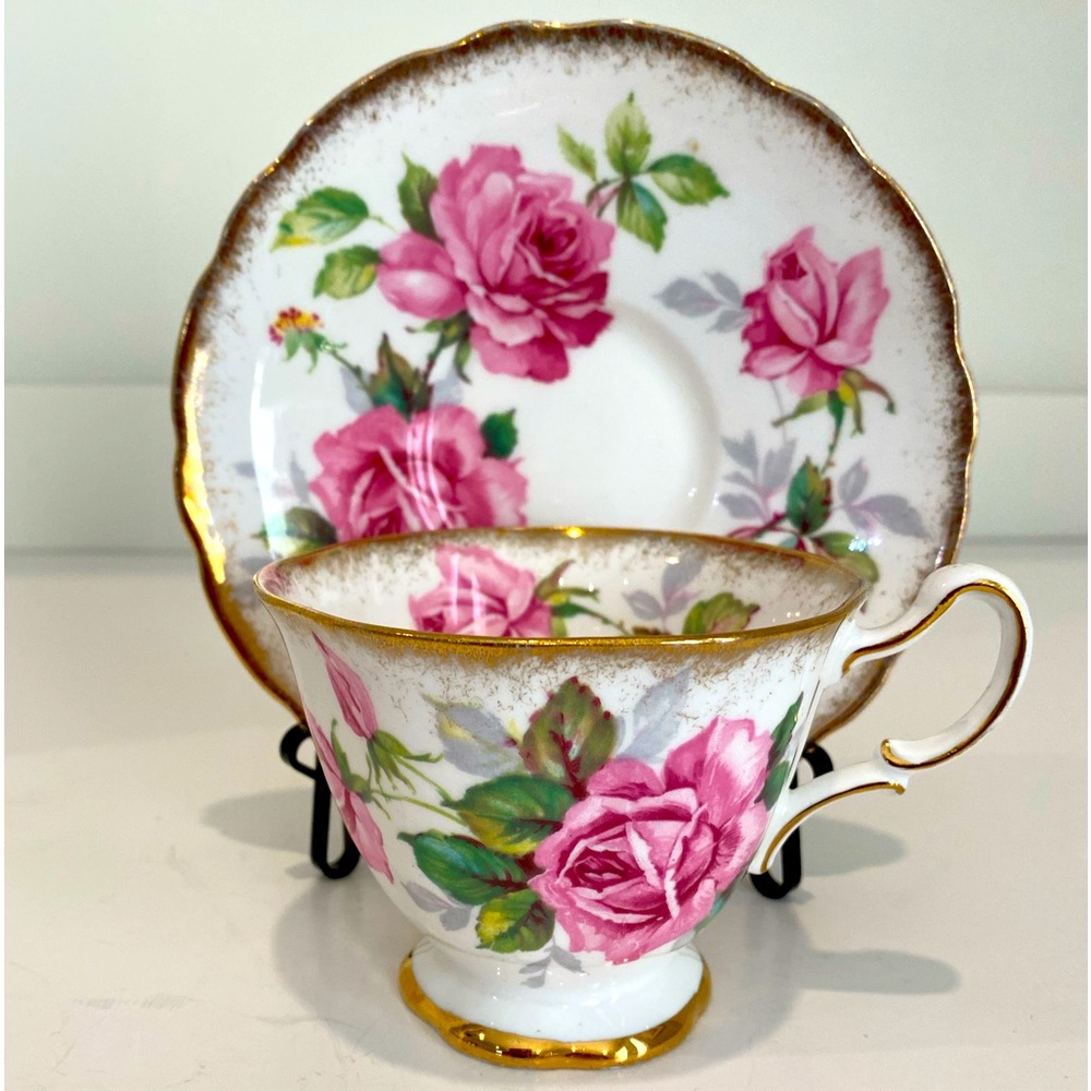 EUC Vtg Royal Stafford Teacup and Saucer in Berkeley Rose Pink Cabbage Roses